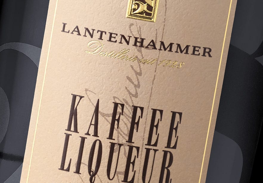 Flasche Kaffee Liqueur von Lantenhammer Close Up