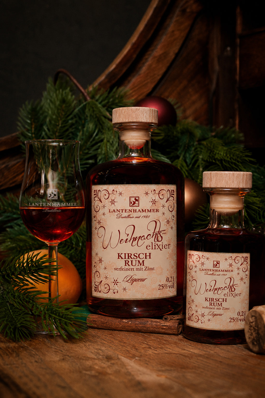 Weihnachtselixier - Kirsch Rum Liqueur verfeinert mit Zimt 25%